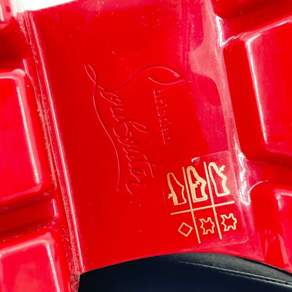 Christian Louboutin Marchacroche Duna Black Calf Leather Lug Sole Ankle Boots 39 - Picture 10 of 13